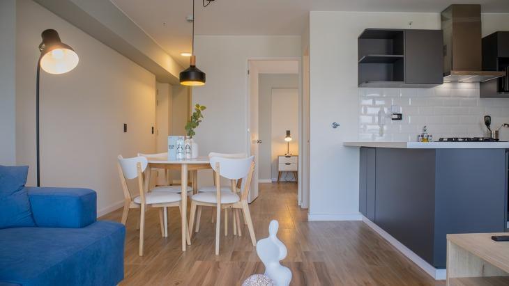 730